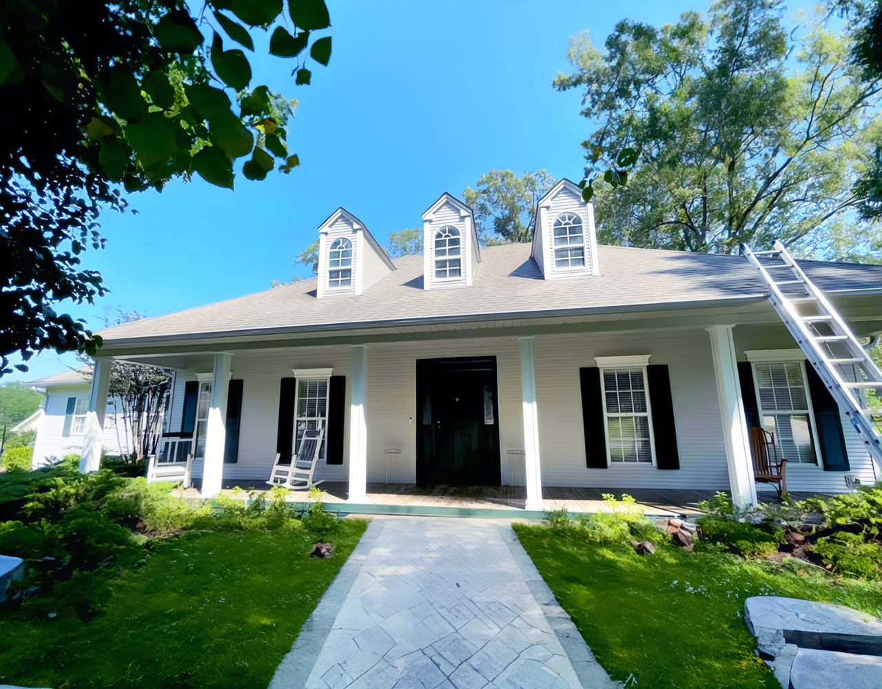 Clean home exterior